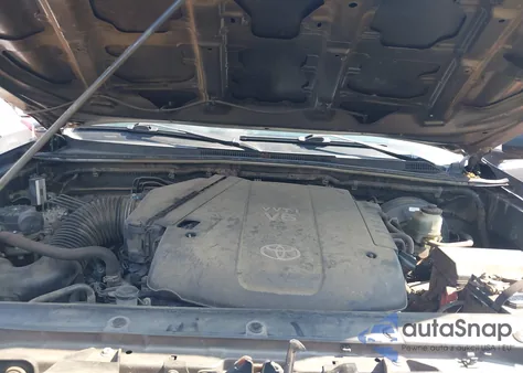 2012 Toyota Tacoma Base V6 z USA, uszkodzony, nr VIN 5TFUU4EN8CX027055